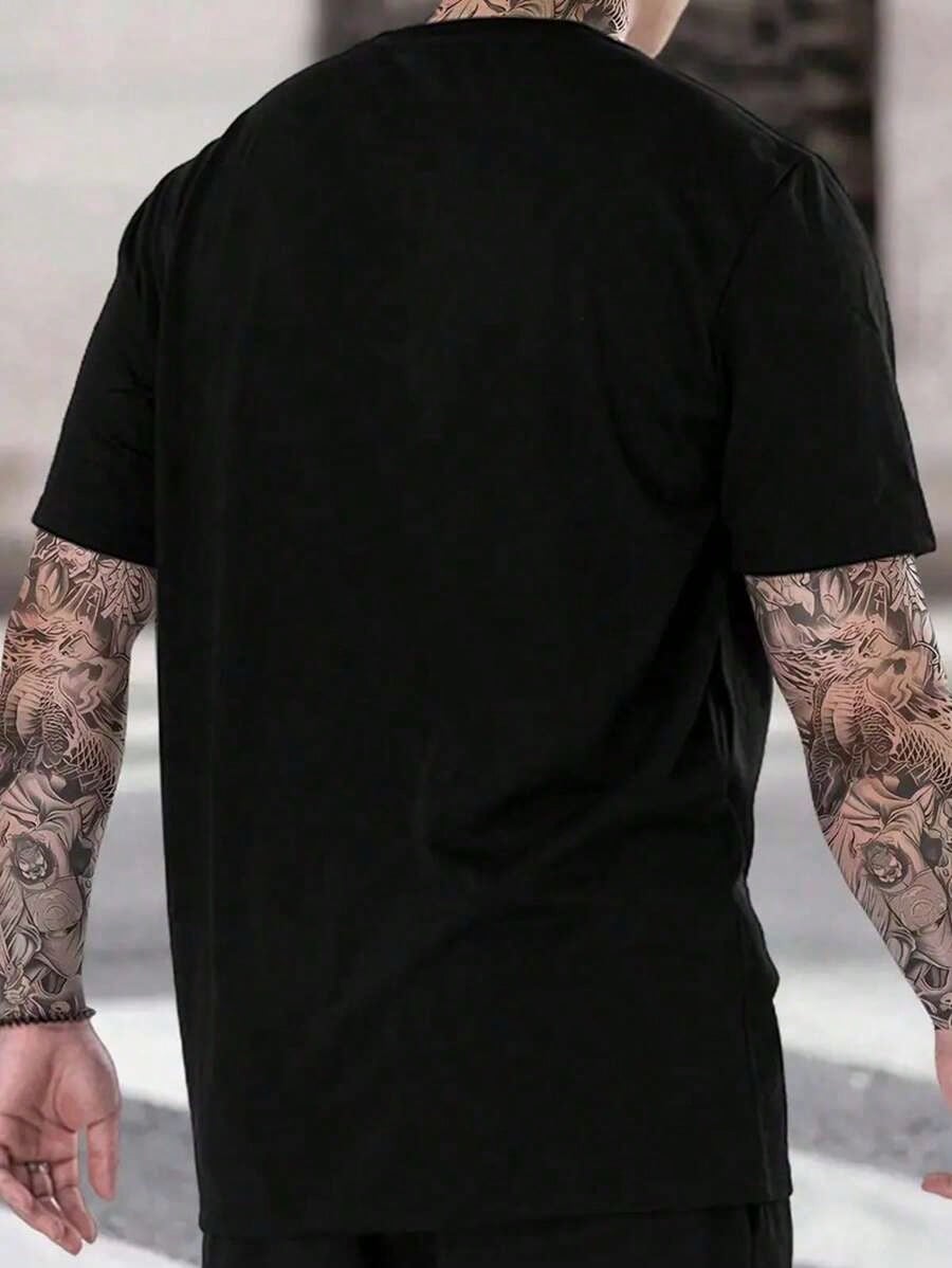 Black Cotton Graphic Tee with  - Tee Graphic Print incelemesi ve fiyatı